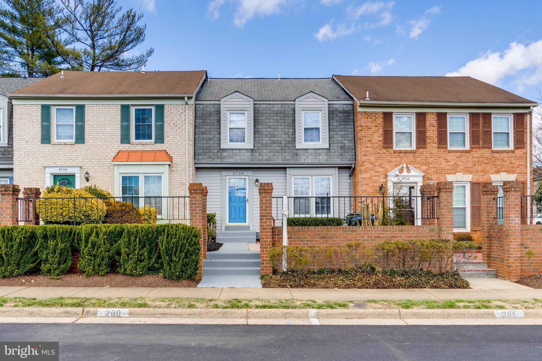 9736 Main St, Fairfax, VA 22031