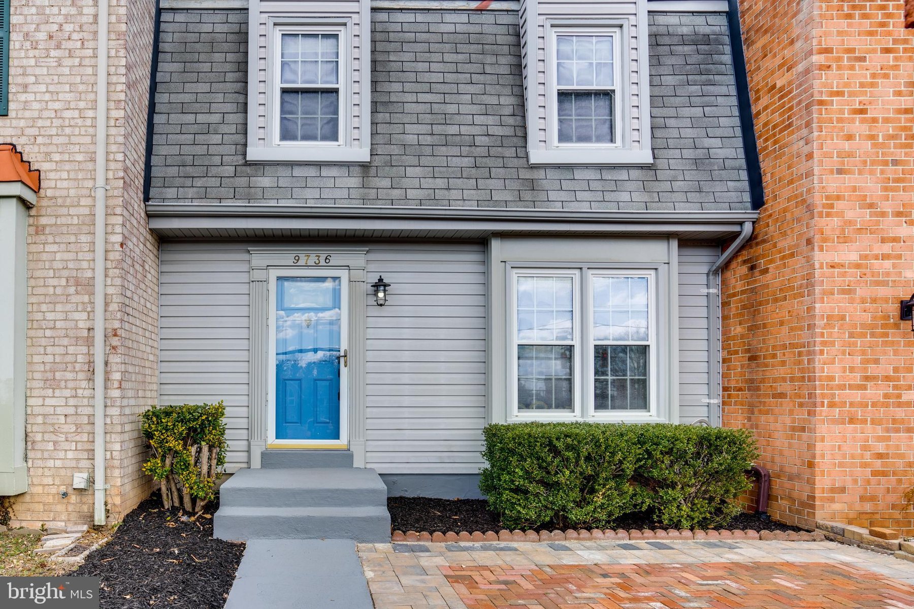 9736 Main St, Fairfax, VA 22031